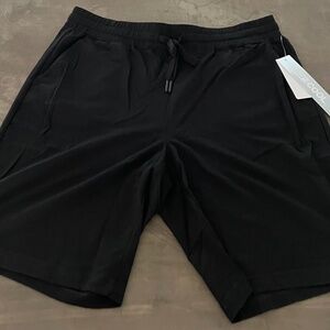 32°Cool Women’s Soft Knit Bermuda Short